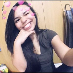 Meet your Posher, Alyssia